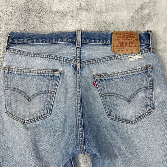 VTG Levi's 501 XX Jeans Mens 35x32 Actaul 32x28 Blue Denim Distressed Button Fly - Picture 9 of 16